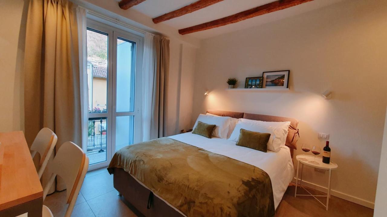 Foscolo 9 Room - Breakfast Como Dış mekan fotoğraf